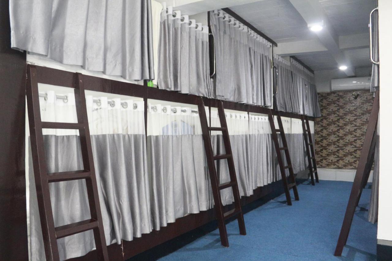 Bu Sepuh Guesthouse Sangkanurip Exteriér fotografie
